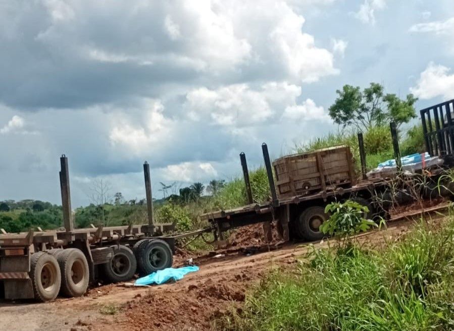 Motociclista perde a vida em acidente com caminhão a 30 km de Sena Madureira. Reprodução: Globo