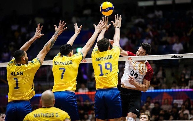 Brasil enfrenta a Polônia na semifinal da VNL após vencer a China.; Reprodução: IGM