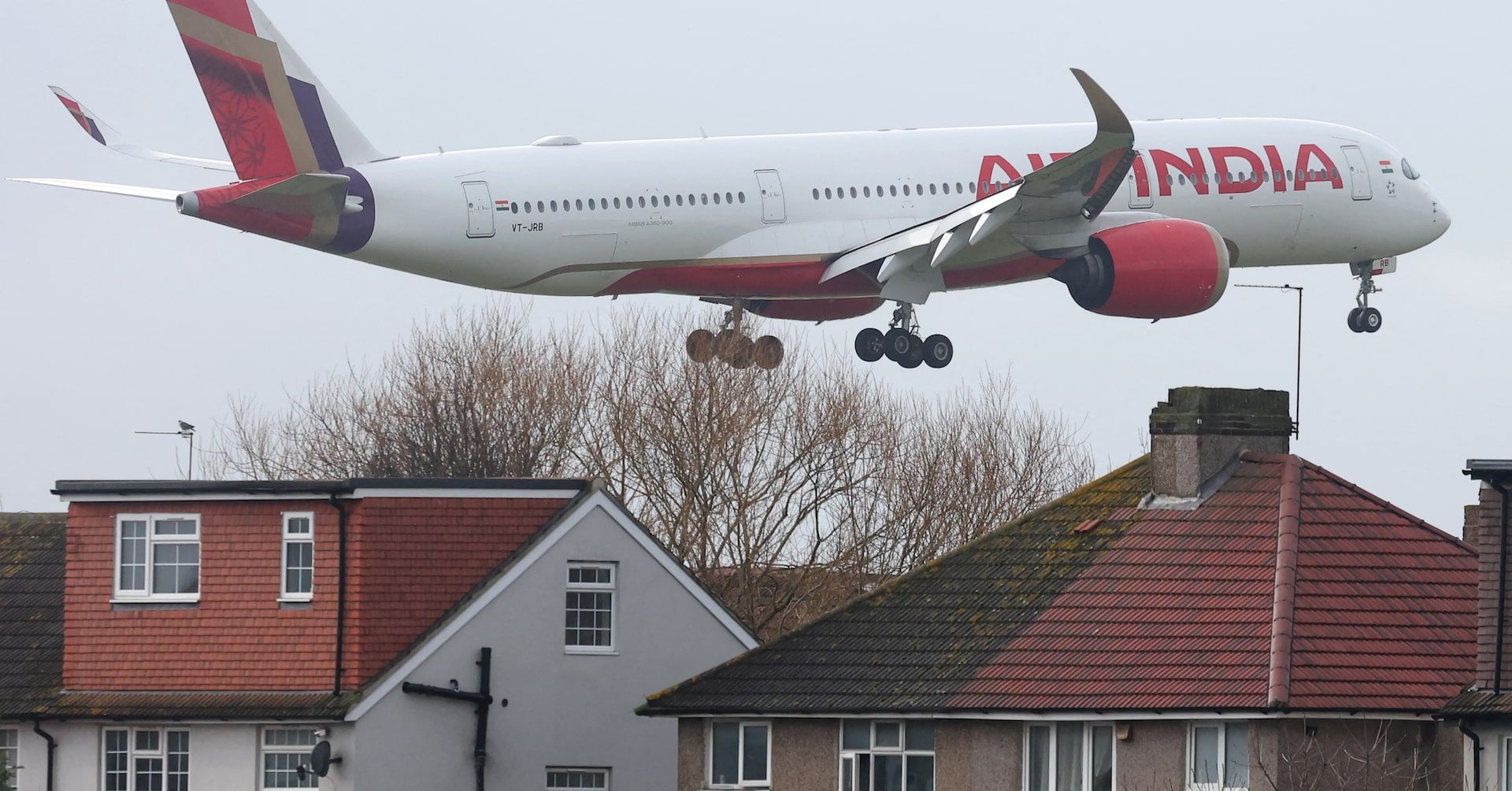 Air India pode aumentar horas de trabalho e descanso para pilotos em rotas longas. Reprodução: Reuters