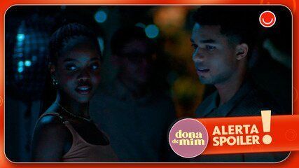 Samuel e Leo se encontram em clima de romance, enquanto Sofia pede um beijo durante a festa de aniversário. Reprodução: Globo