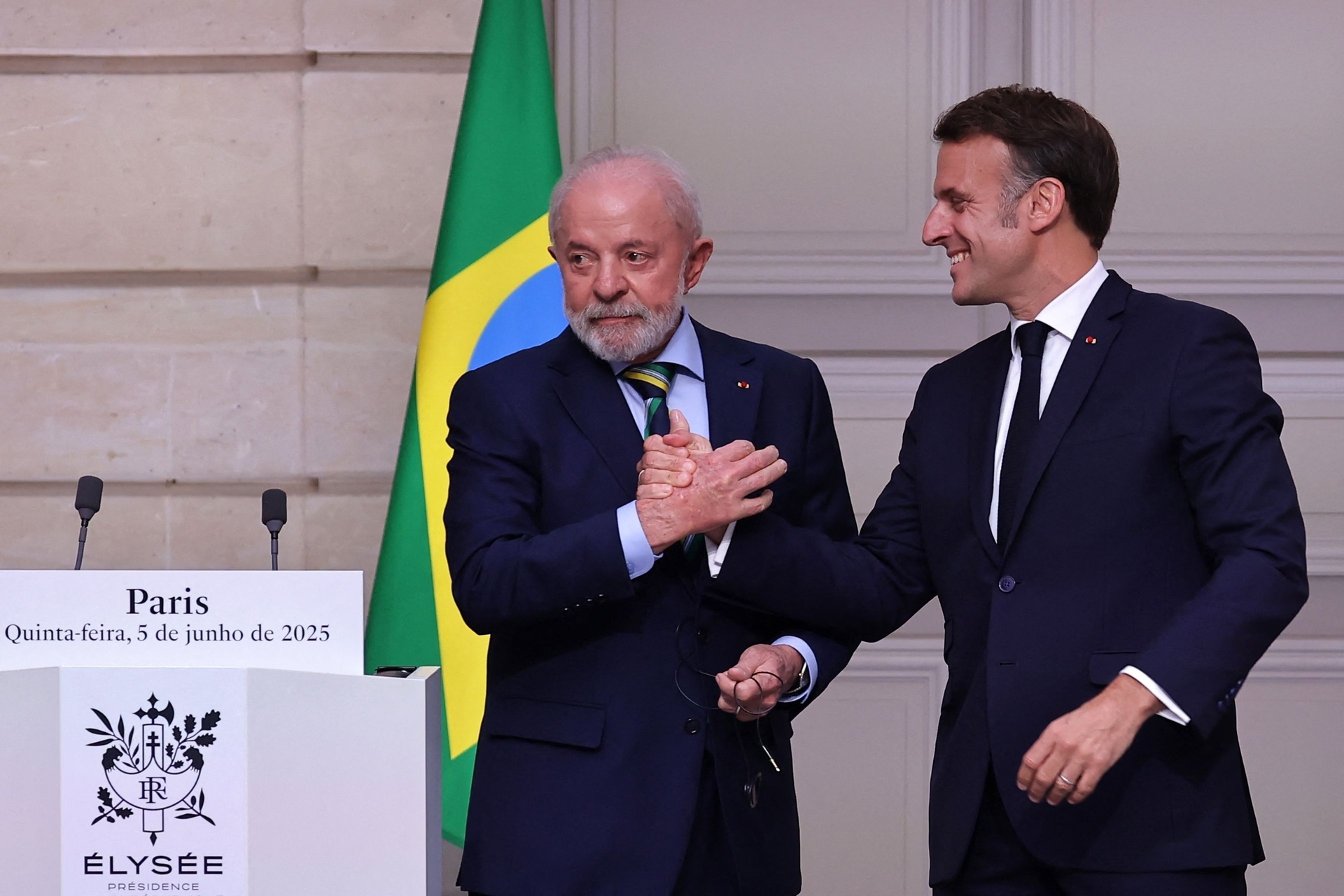 Lula e Macron discutem multilateralismo e tarifas durante telefonema. Reprodução: Globo