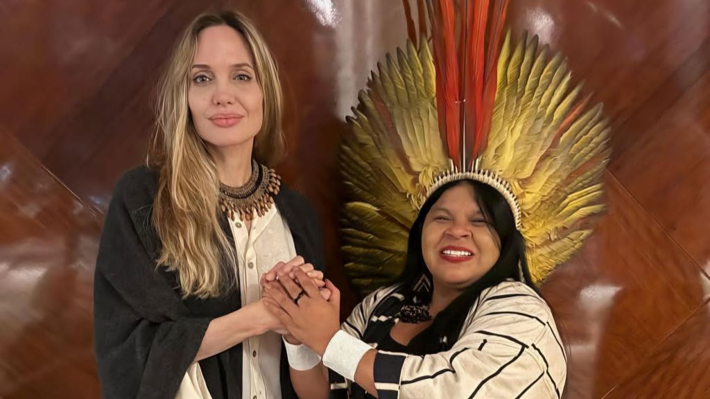 Ministra discute defesa dos povos indígenas com a atriz Guajajara Jolie. Reprodução: CNN Brasil