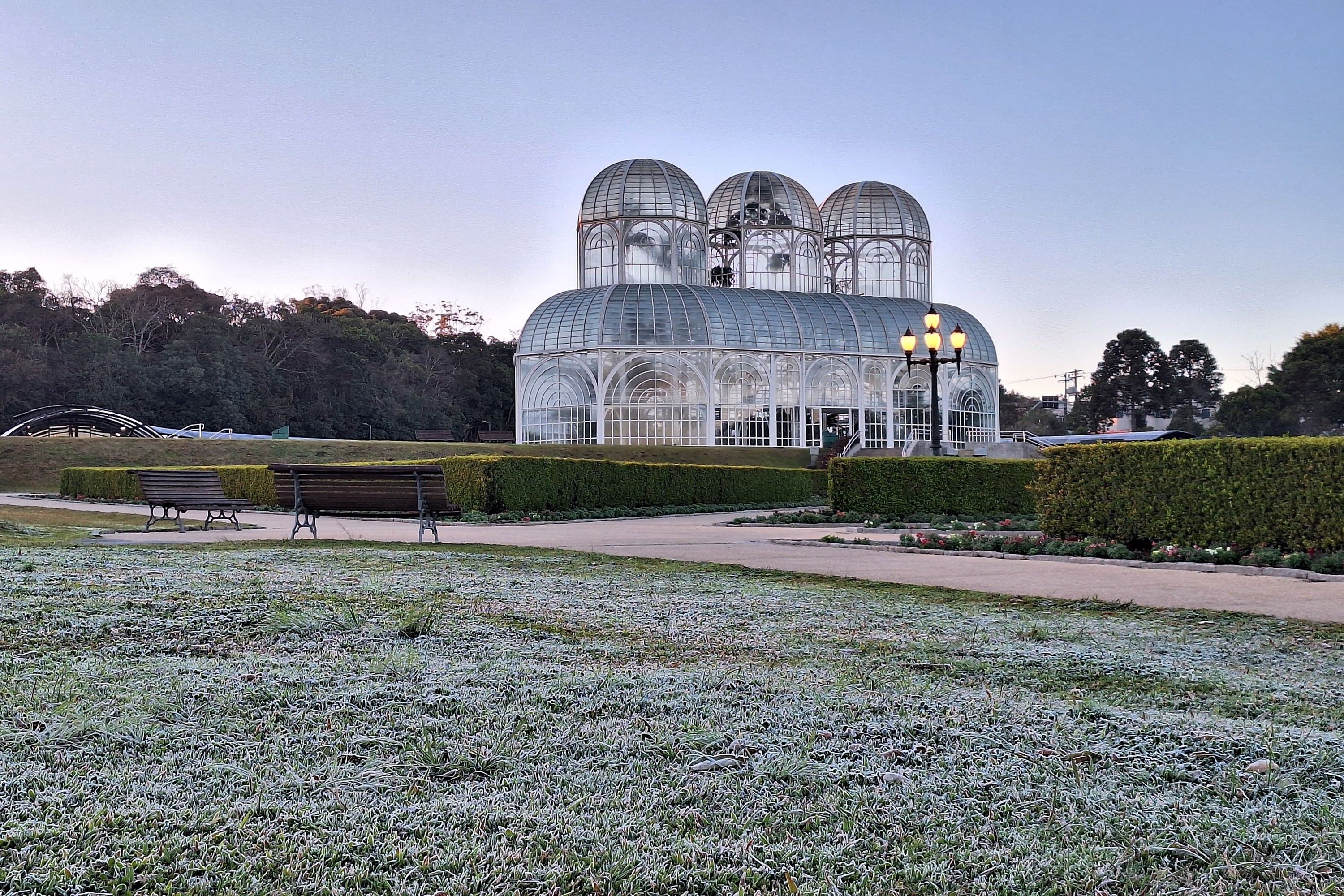 Porto de Santos reabre após ressaca no litoral paulista provocada por ciclone. Reprodução: Globo