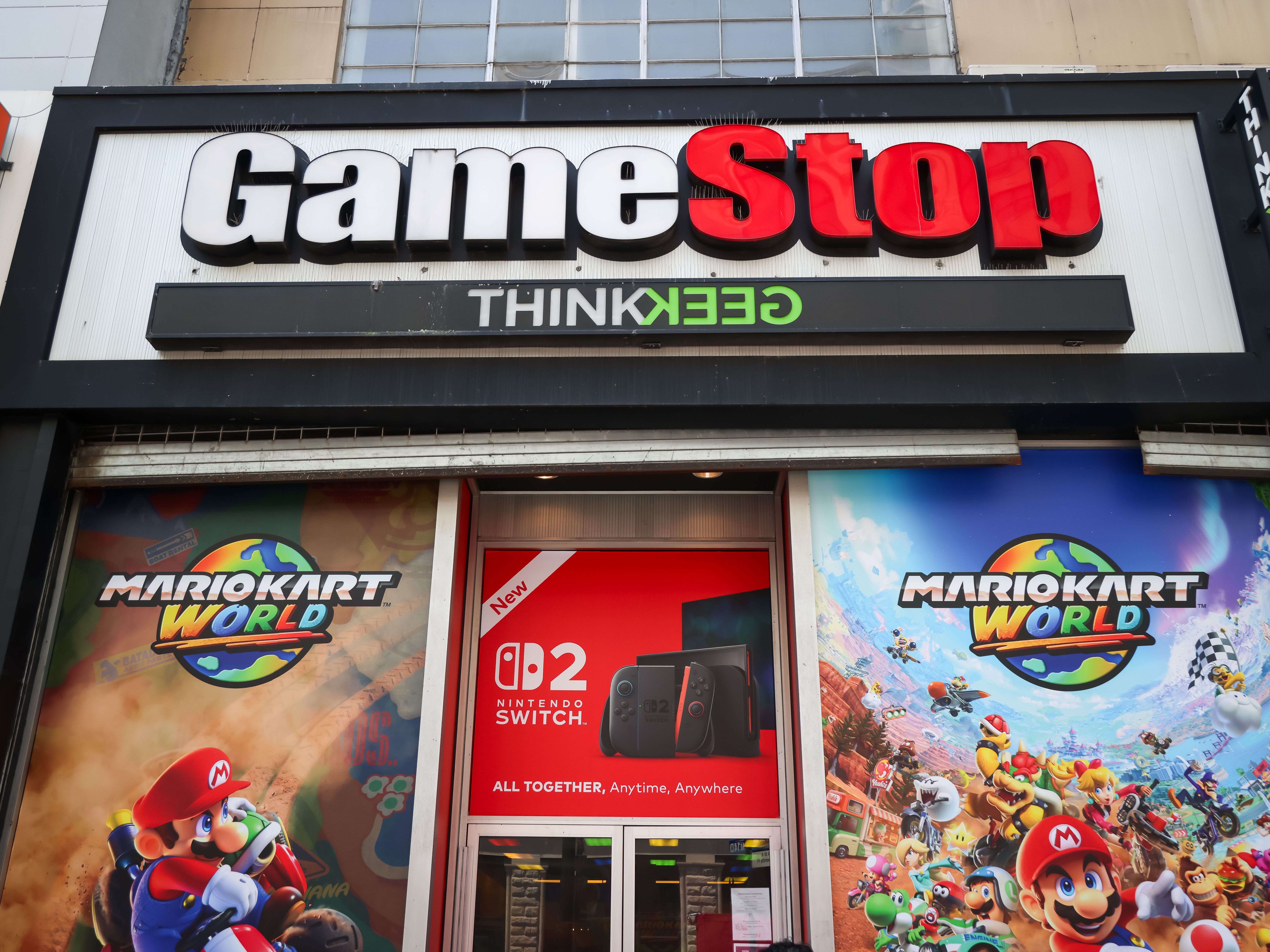 GameStop's CEO unleashed a flood of good memes with his eBay offer. Fonte: Business Insider