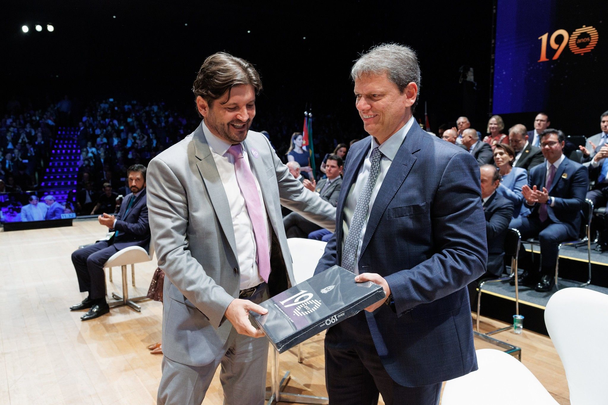 Bancada da bala cobra Tarcísio por mais investimentos na segurança de SP.. Reprodução: Oglobo