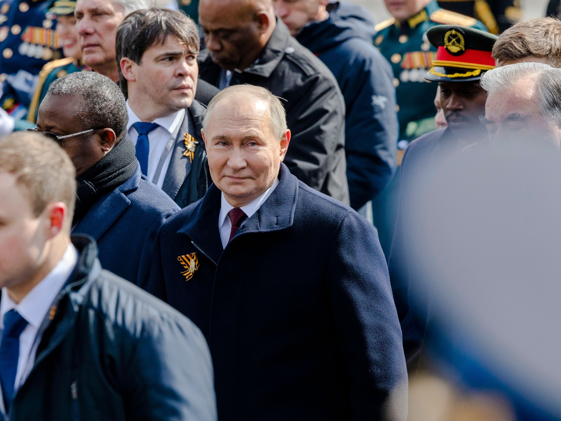 EUA não impõem novas sanções à Rússia desde a volta de Trump à presidência. Reprodução: Globo