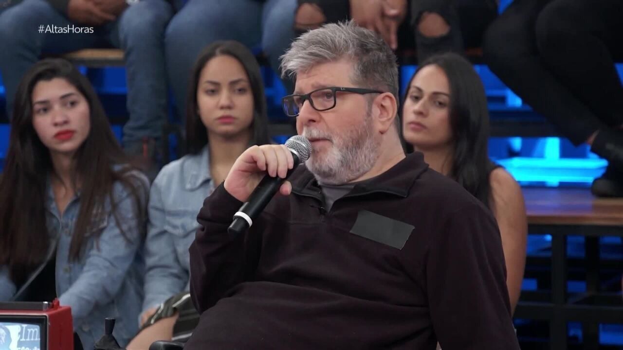 Filho de Eunice Paiva fala sobre a escolha de registrar a história da família no Altas Horas. Reprodução: Globo