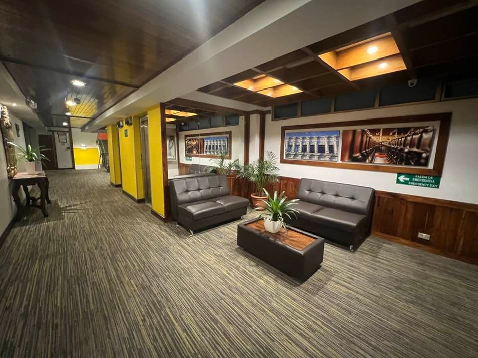 Hotel Balmoral destaca-se pelo conforto e arquitetura, próximo aos principais atrativos de San José. Reprodução: Folha Turismo