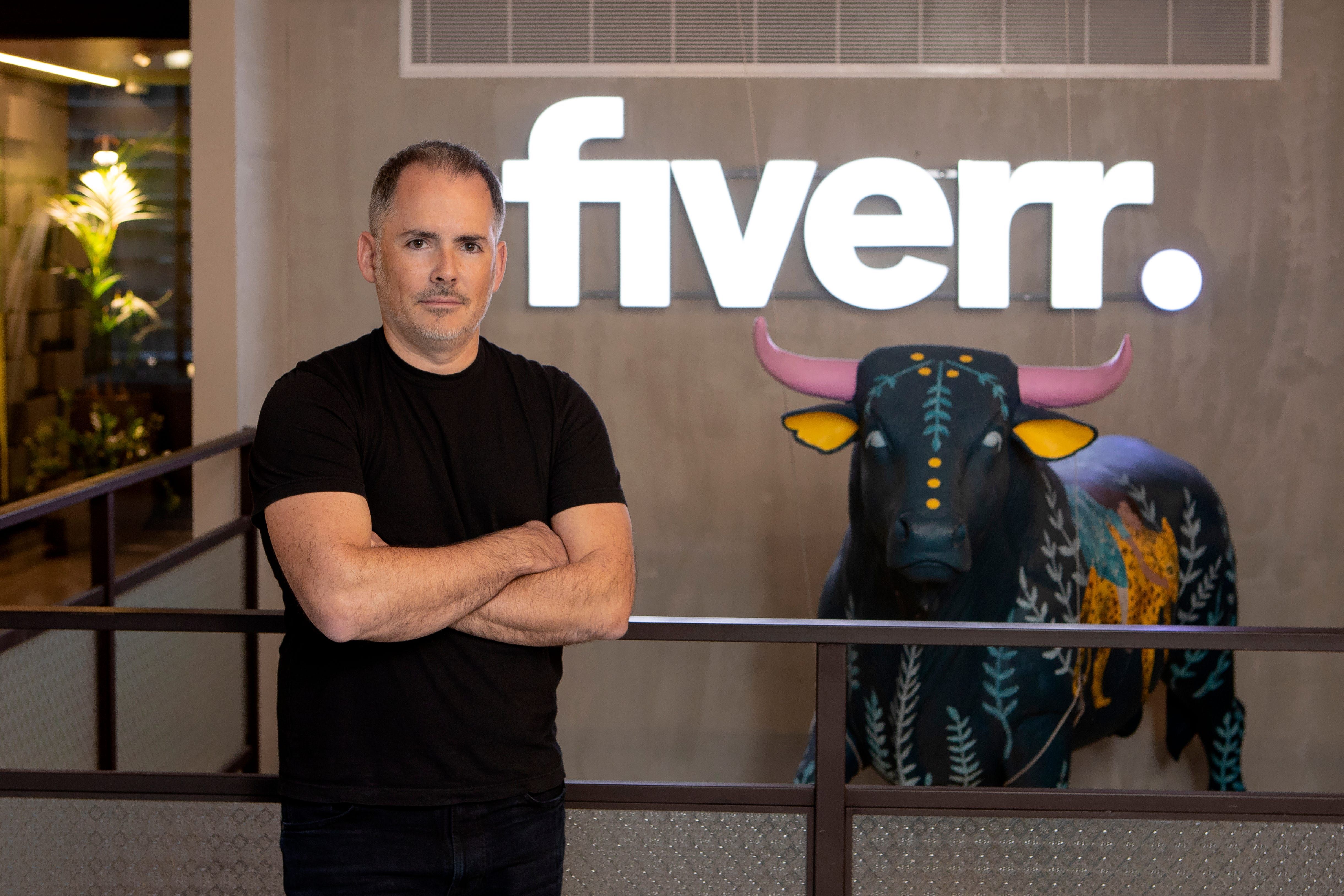 Micha Kaufman afirma que profissionais que não utilizam IA ficarão para trás no mercado de trabalho. Reprodução: Business Insider