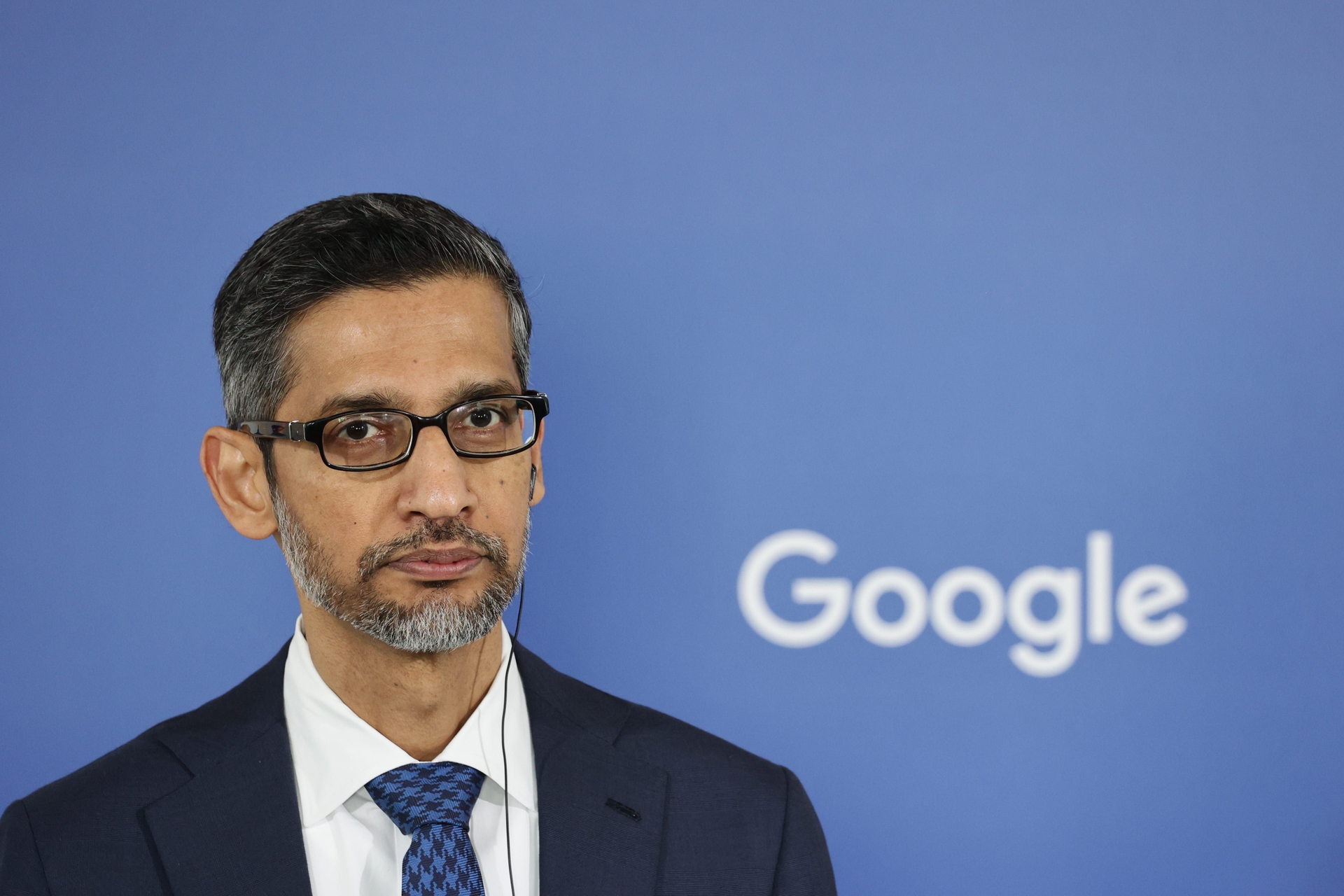 Pichai diz que OpenAI lançou o ChatGPT primeiro, abrindo nova janela para a IA. Reprodução: Retorno do item 11