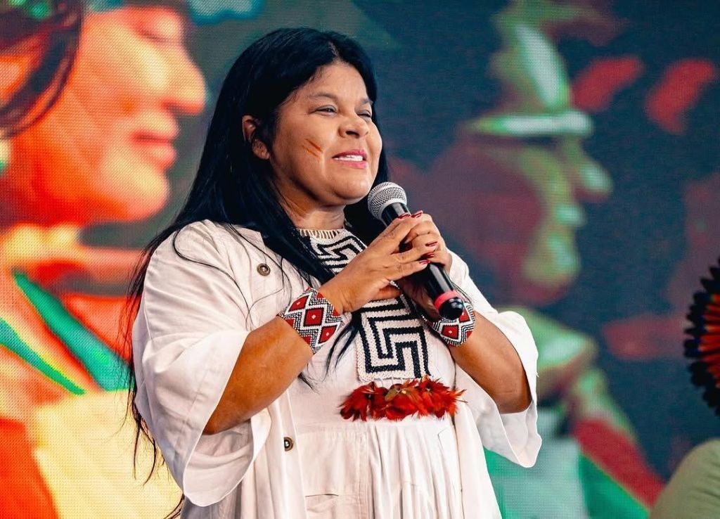 Sonia Guajajara destaca a preparação dos povos indígenas para a conferência climática da ONU em Belém. Reprodução: CNN Brasil