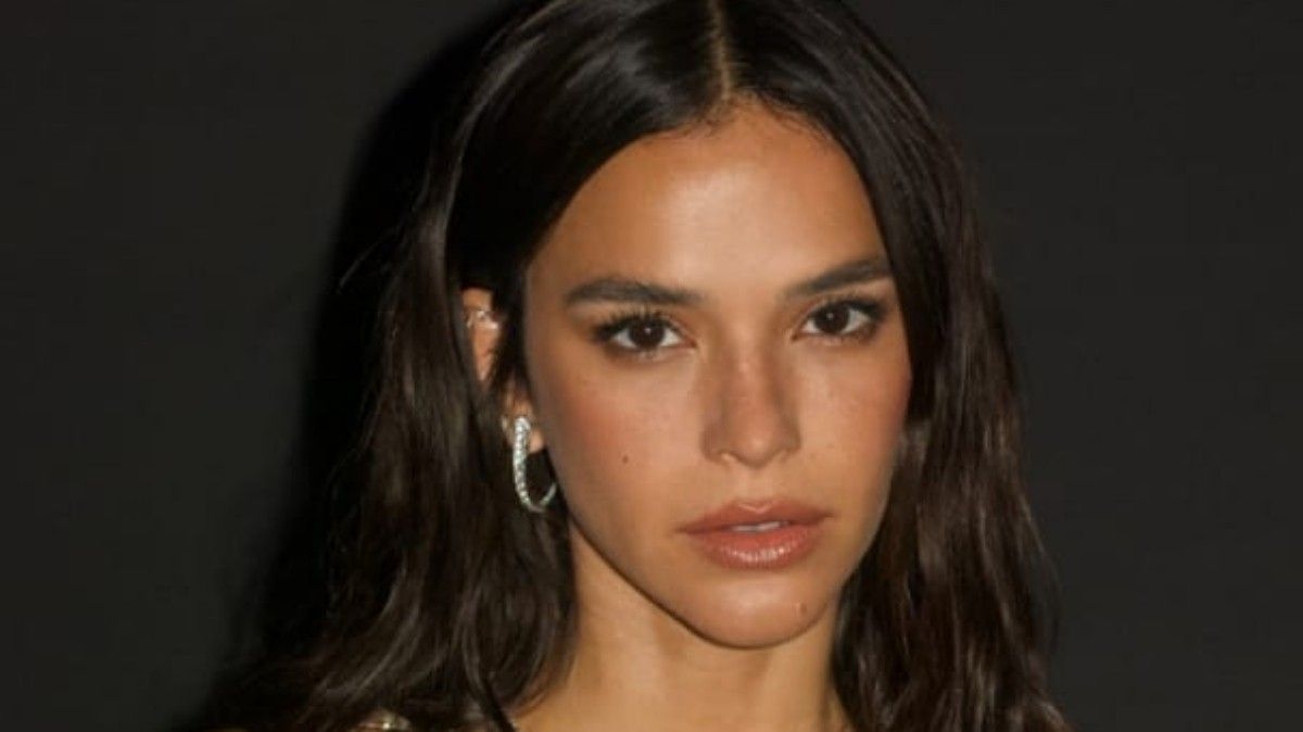 Bruna Marquezine destaca a beleza natural e a praticidade em seu aniversário de 30 anos. Reprodução: Globo