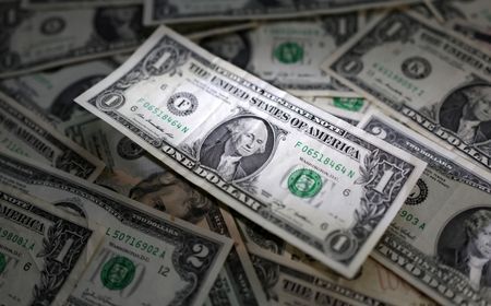 Dólar cai para R$ 5,80 e Ibovespa sobe após Carnaval