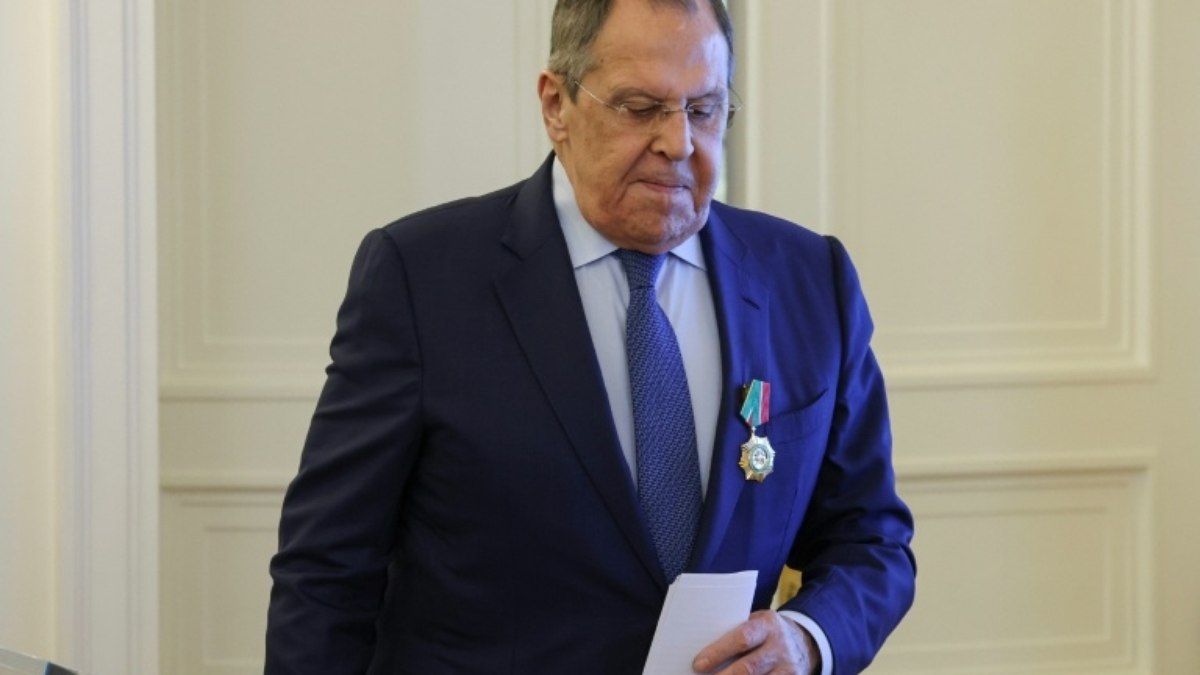Ministro russo Sergei Lavrov afirma que país está 'pronto' para negociar fim da guerra na Ucrânia. Reprodução: AFP