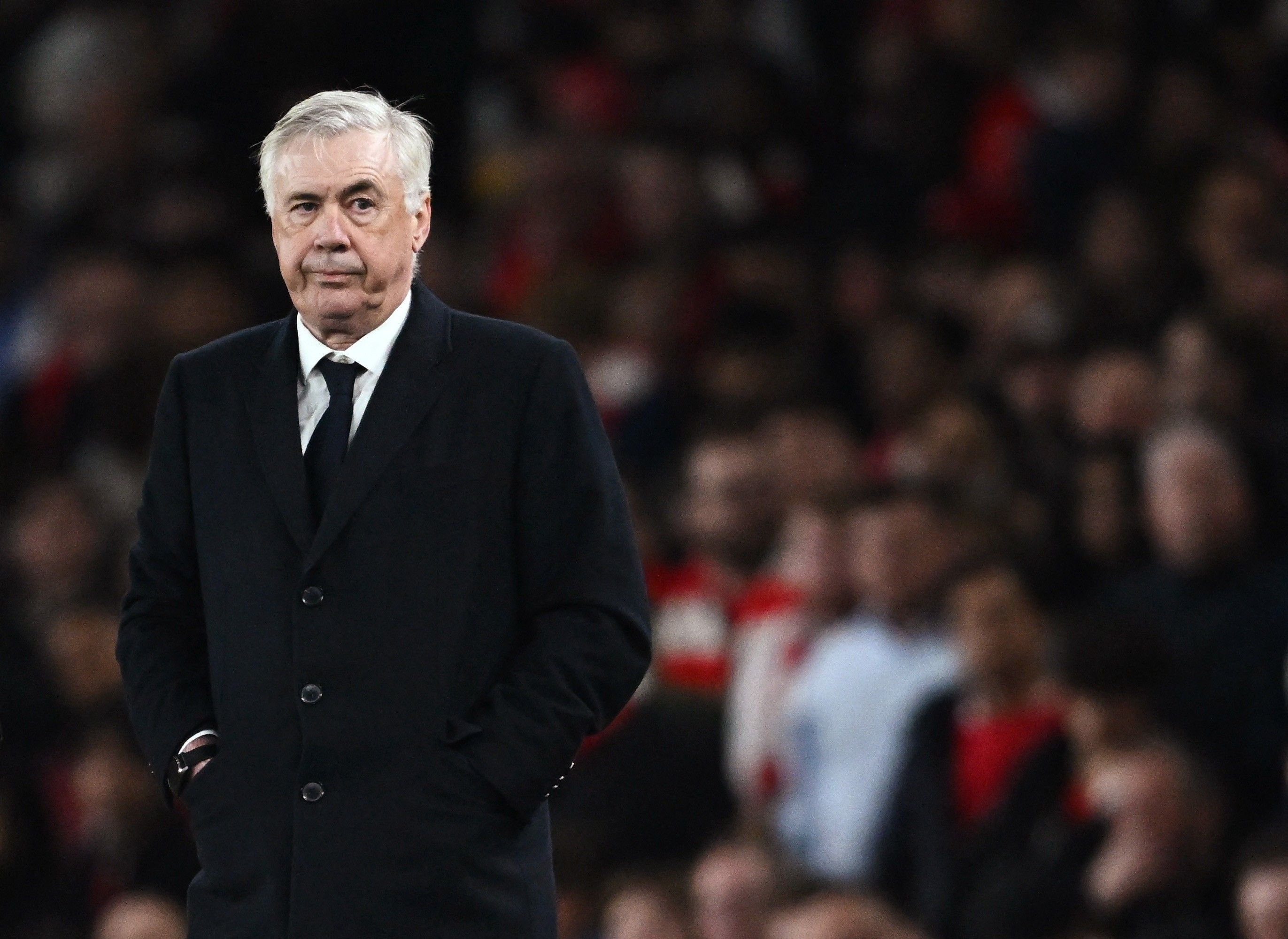 Técnico Ancelotti sob pressão após risco de terminar a temporada sem títulos pelo Real Madrid. Reprodução: Globo