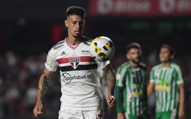 Rigoni retorna ao São Paulo e assina contrato até 2025. Reprodução: Retorno do item 11