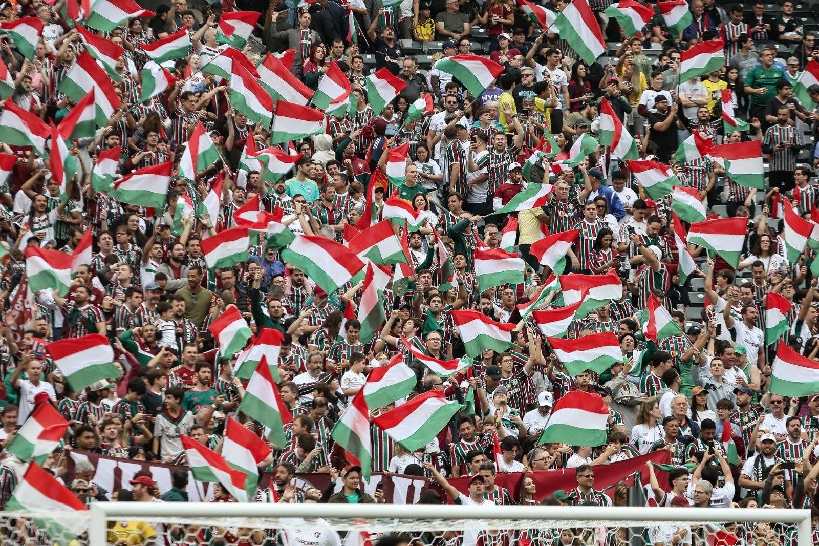 Ingressos para a partida entre Fluminense e Al-Hilal variam de 11 a 83 dólares. Reprodução: Globo