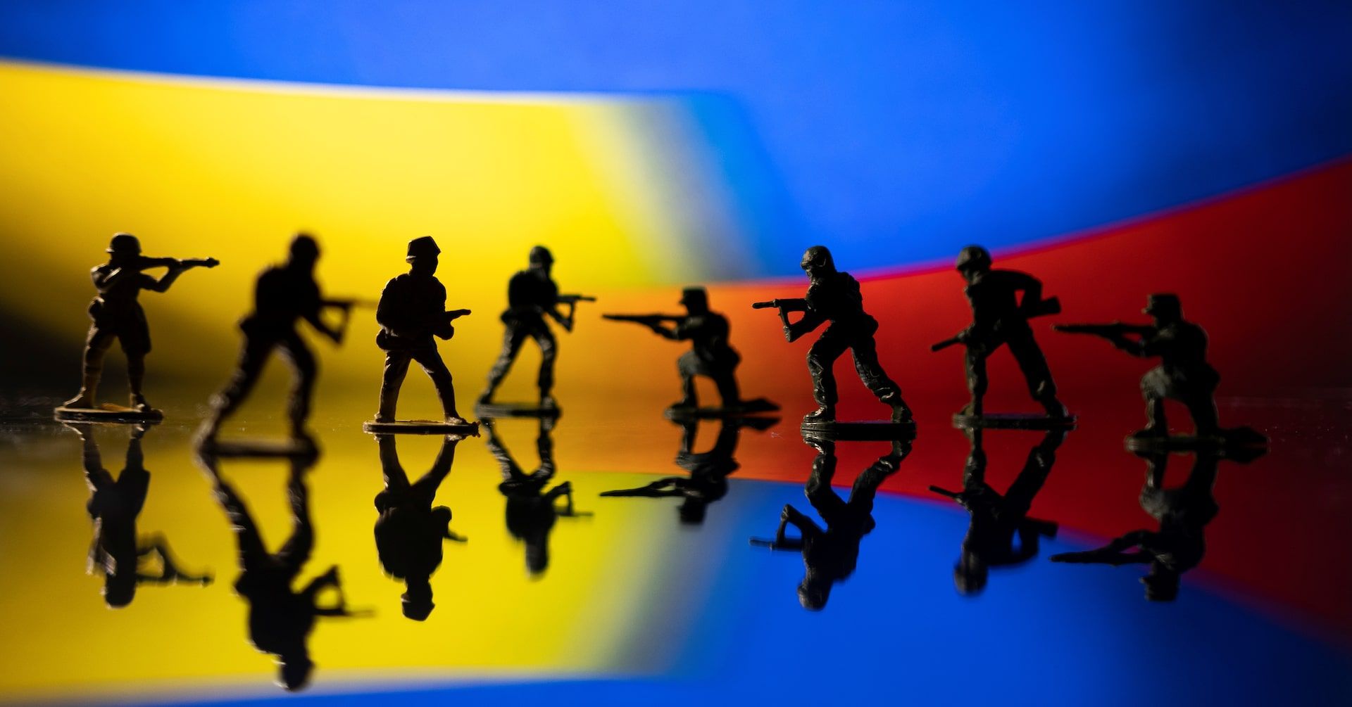 Rússia e Ucrânia Trocam Acusações de Ataques a Infraestrutura