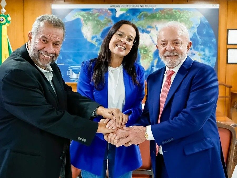 Juliana Brizola, do PDT, em reunião com PT sobre aliança no RS. Reprodução: Oglobo