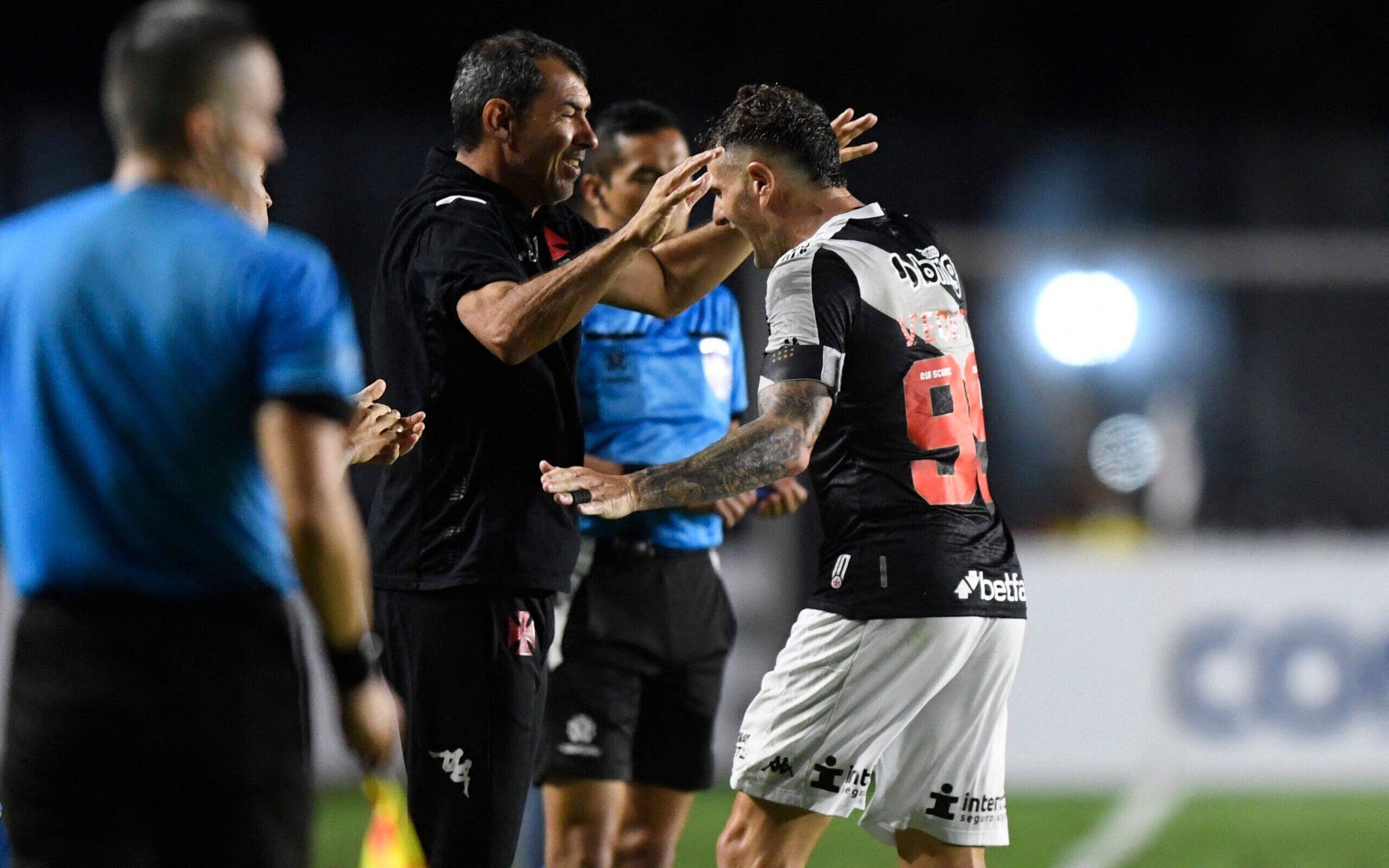 Torcedor expressa descontentamento com desempenho do Vasco após vitória. Reprodução: Lance