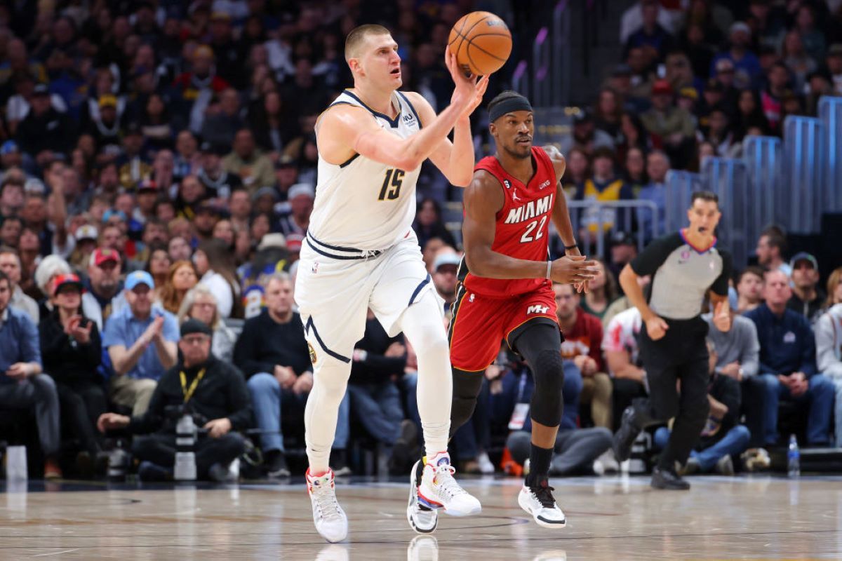 Jimmy Butler poderia jogar no Flamengo, diz estrela da NBA