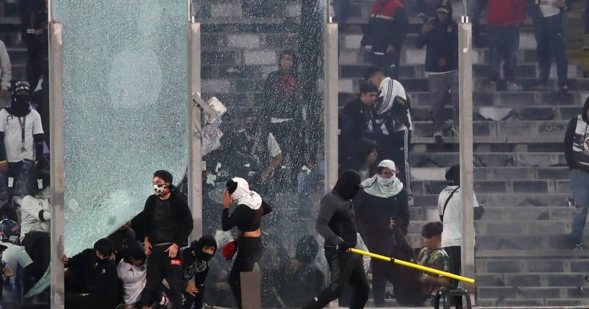Reação fatal da polícia chilena leva à morte de torcedores durante jogo entre Colo Colo e Fortaleza. Reprodução: R7
