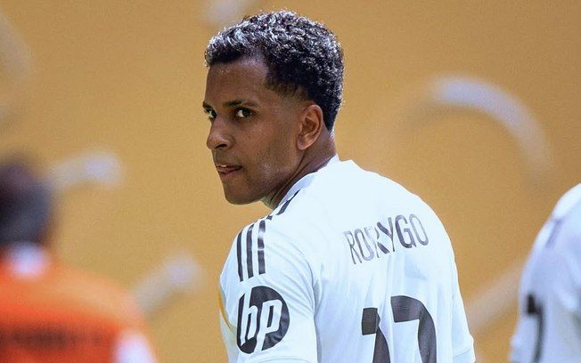 Rodrygo enfrenta incerteza em sua carreira após perder espaço no Real Madrid.; Legenda da imagem. Reprodução: Esporte IG
