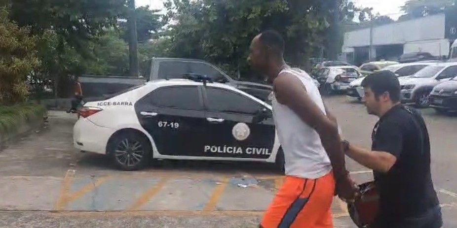 Homem é preso por extorquir motoristas em Barra da Tijuca; Legenda da imagem. Reprodução: Globo