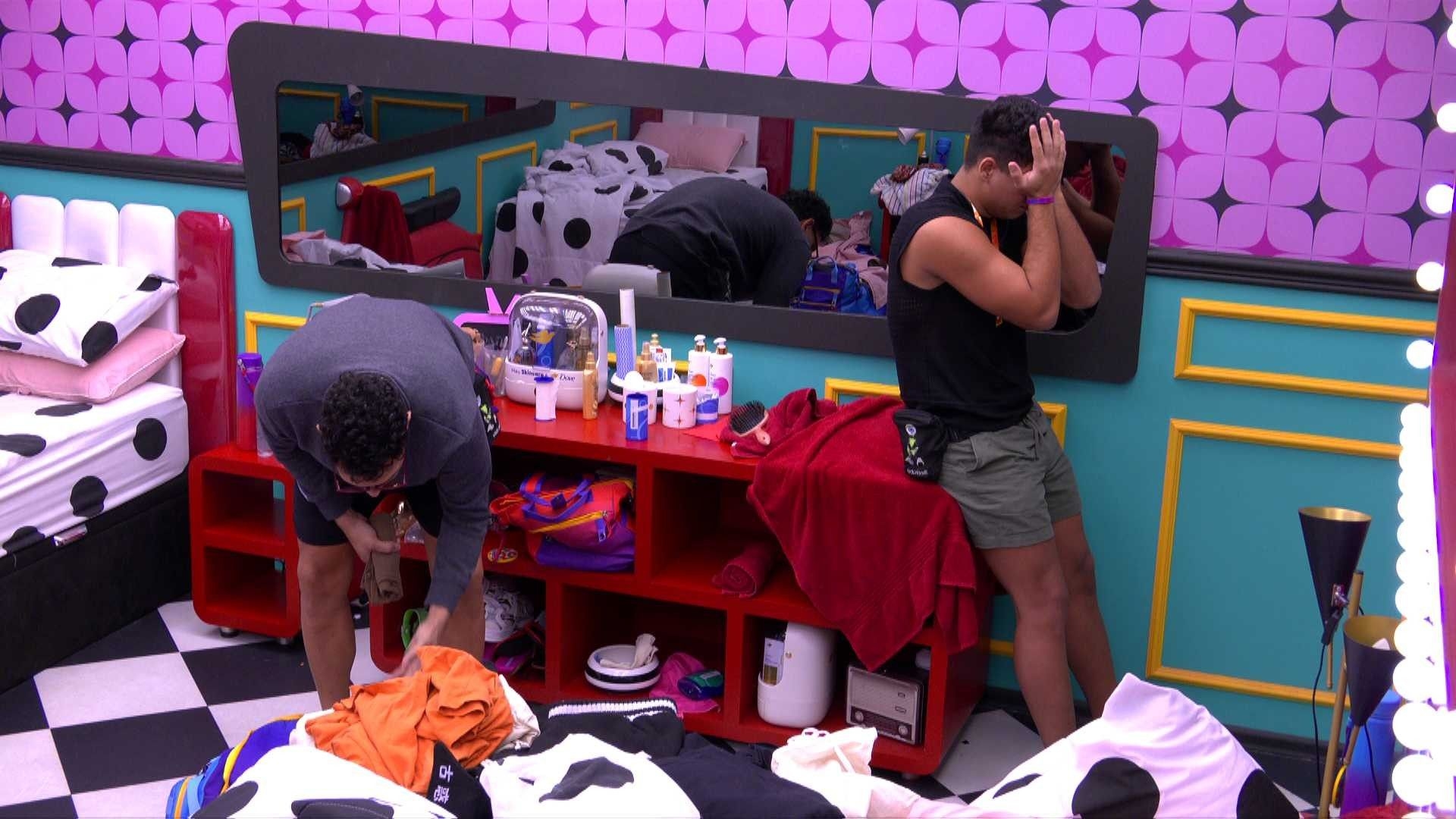 Confinados discutem amizade e emoções antes do Paredão no reality.; Reprodução: Globo