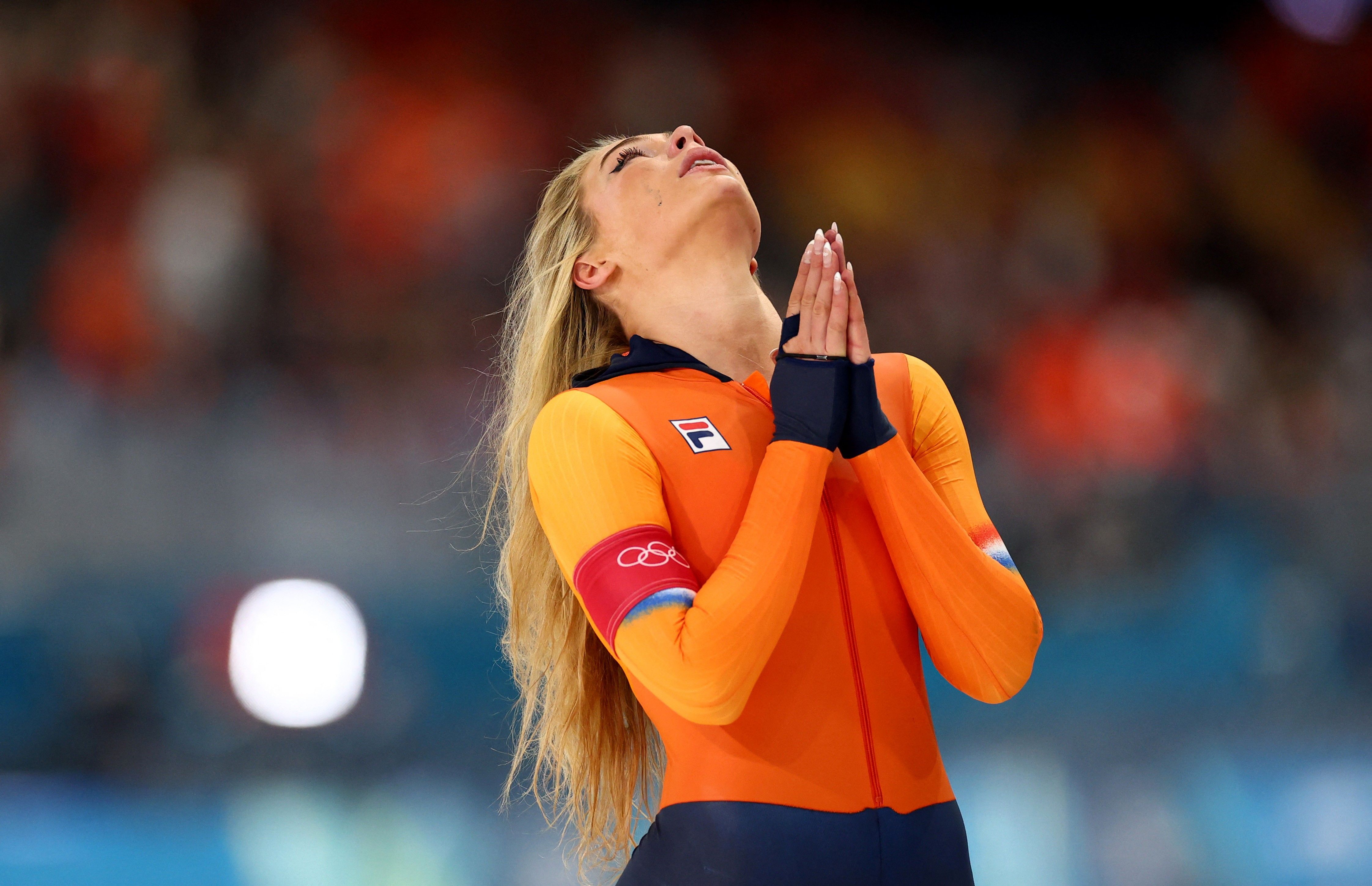 Macacão de Jutta Leerdam, leiloado por mais de R$ 1 milhão.. Reprodução: Ge