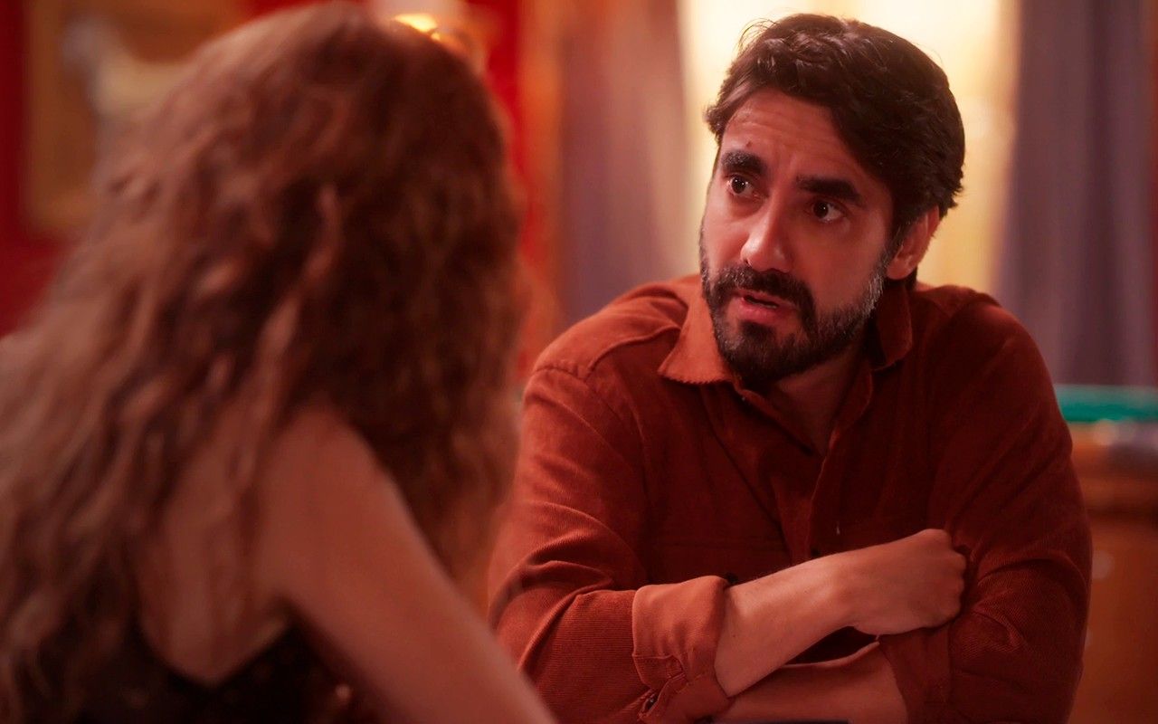 [Palhares anuncia decisão a Janete sobre Alaorzinho]. Reprodução: Gshow