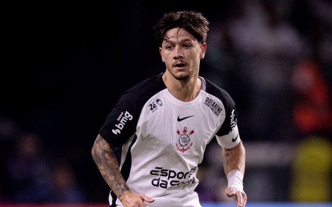 Garro critica a diretoria do Corinthians após derrota e destaca desafios enfrentados pelo clube. Reprodução: iG Esporte