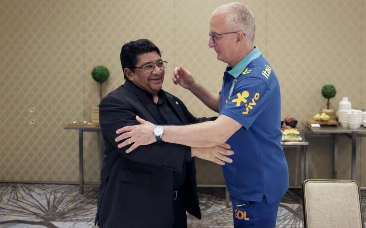 Dorival Júnior Sob Pressão: CBF Debate Futuro Após Derrota