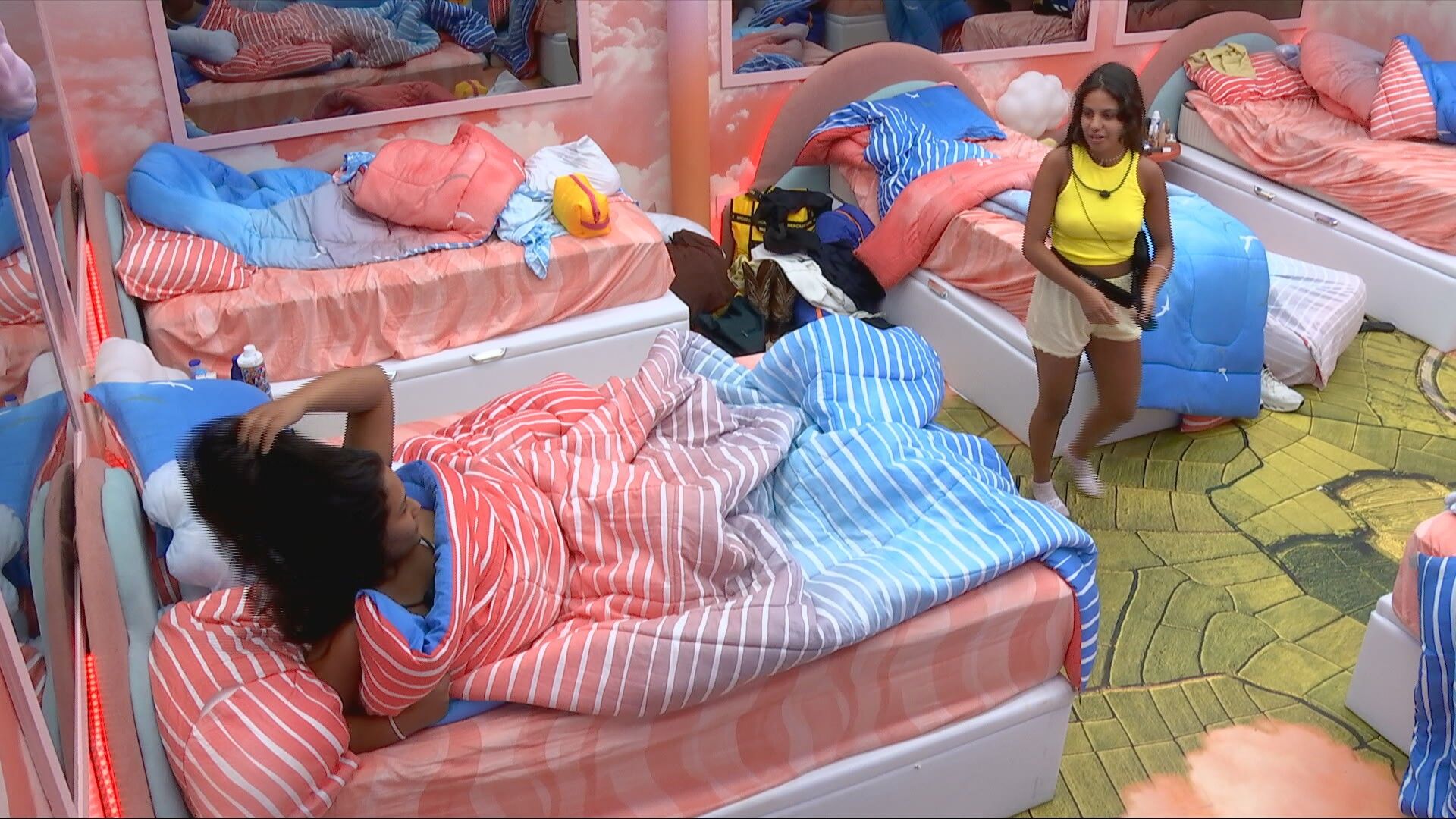 Gabriela teme cancelamento após conselho de Chaiany no BBB 26. Reprodução: Gshow