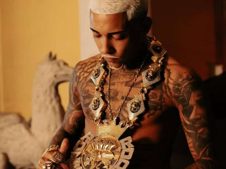 MC Poze do Rodo anuncia evento gratuito no Complexo do Alemão após libertação. Reprodução: Terra