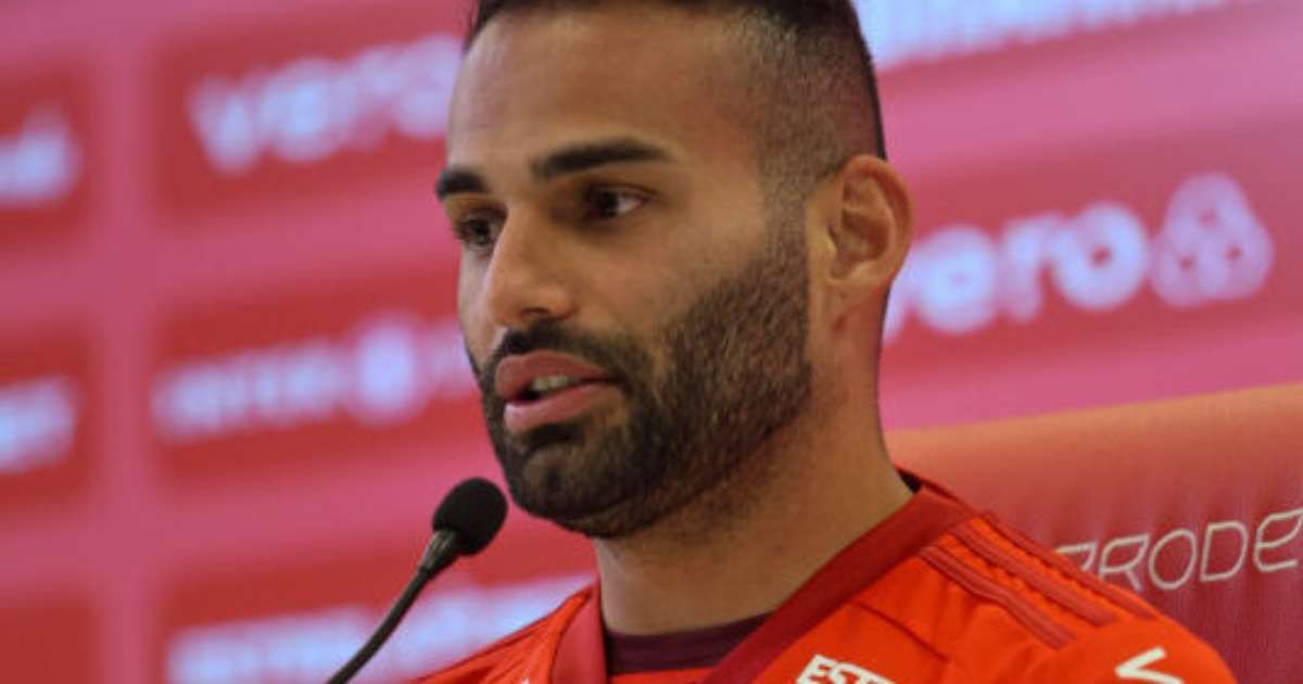 Thiago Maia é oficialmente do Santos