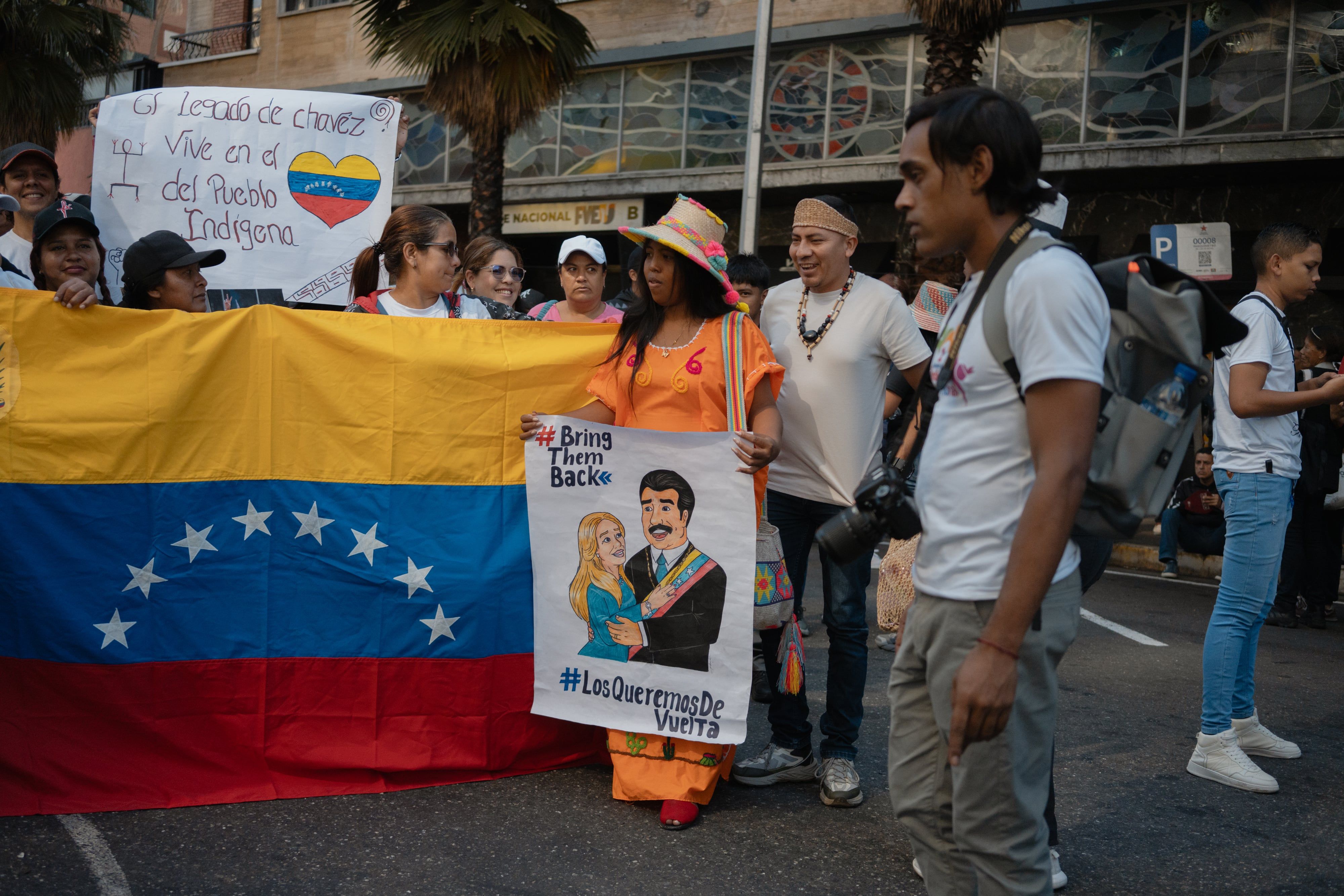 [Chavismo tenta reconstruir apoio sobre as ruínas de Maduro]. Reprodução: Elpais