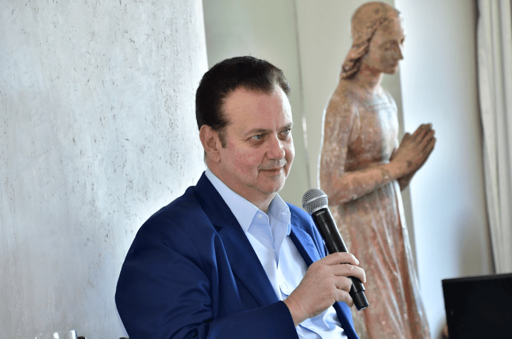 Kassab Pode Disputar Governo de SP em 2026