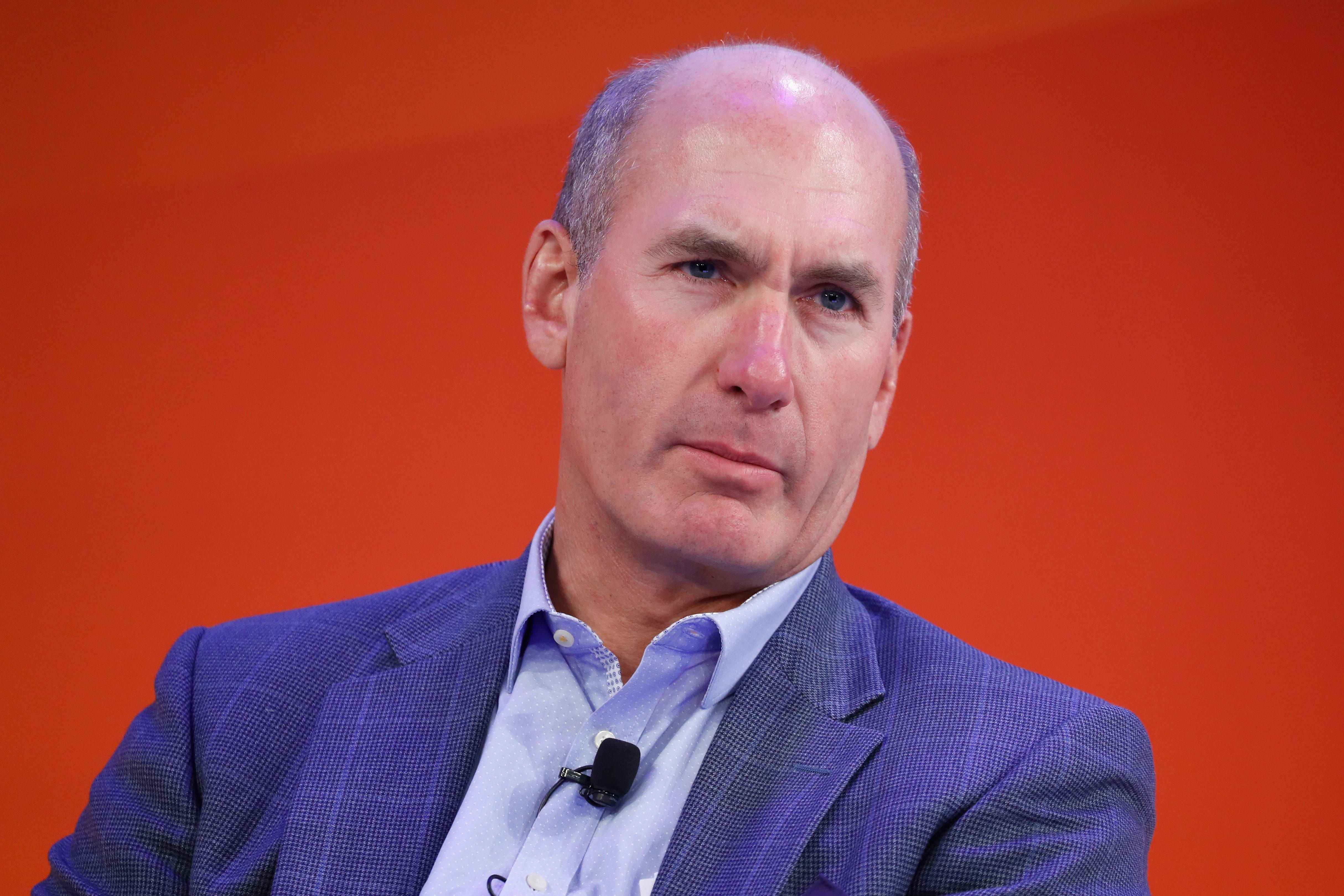 AT&T CEO John Stankey enfatiza a volta ao escritório e mudança na cultura corporativa. Reprodução: Business Insider