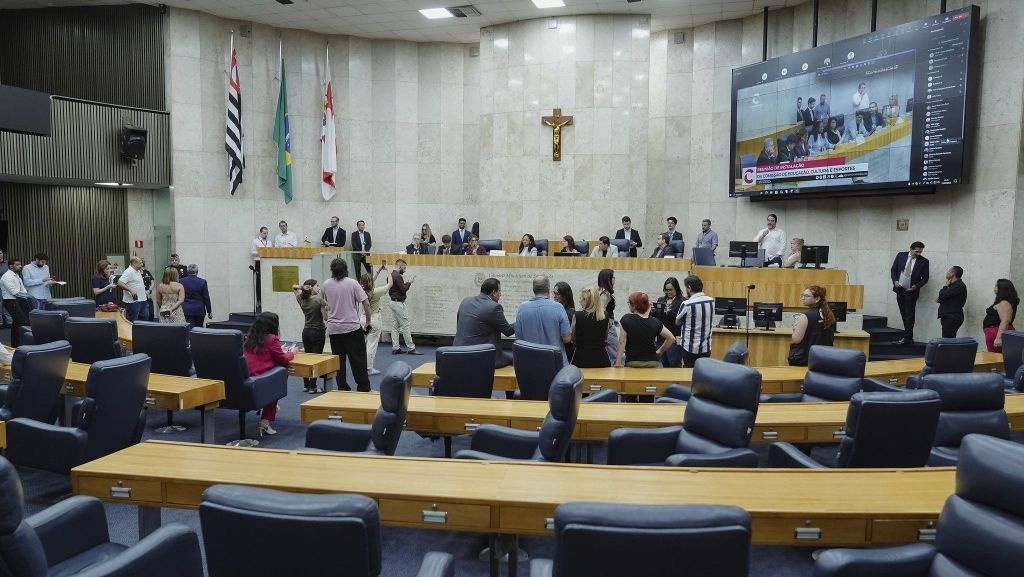 Janaina Paschoal pode ser destituída do cargo por ação judicial. Reprodução: CNN Brasil