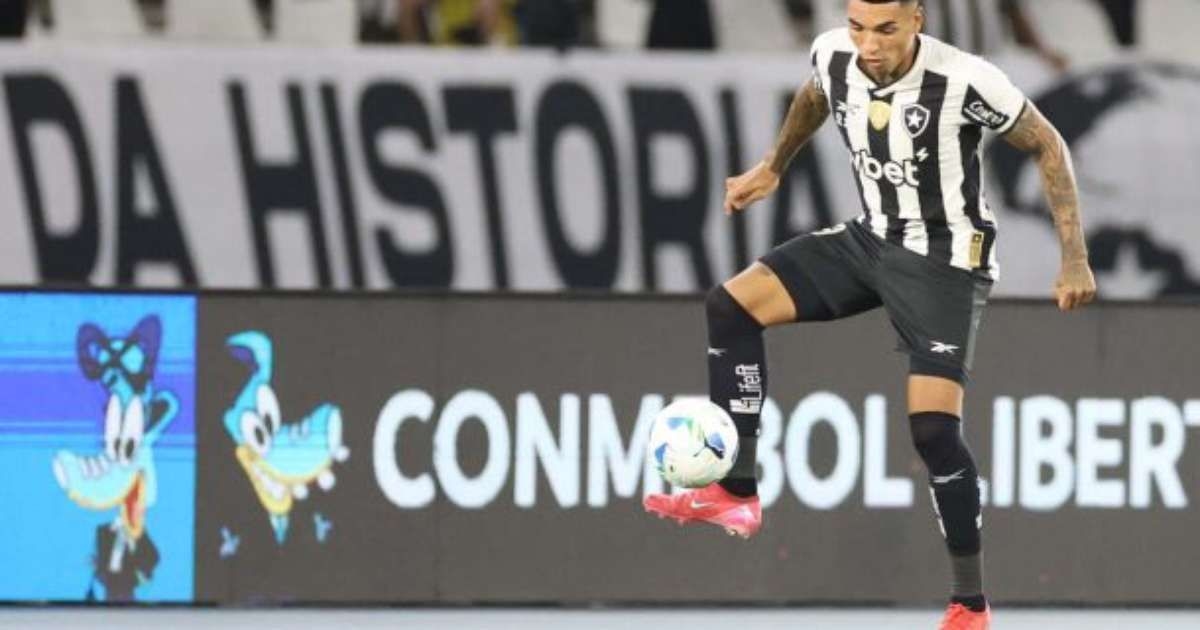 Igor Jesus reflete sobre derrota do Botafogo e dá lições