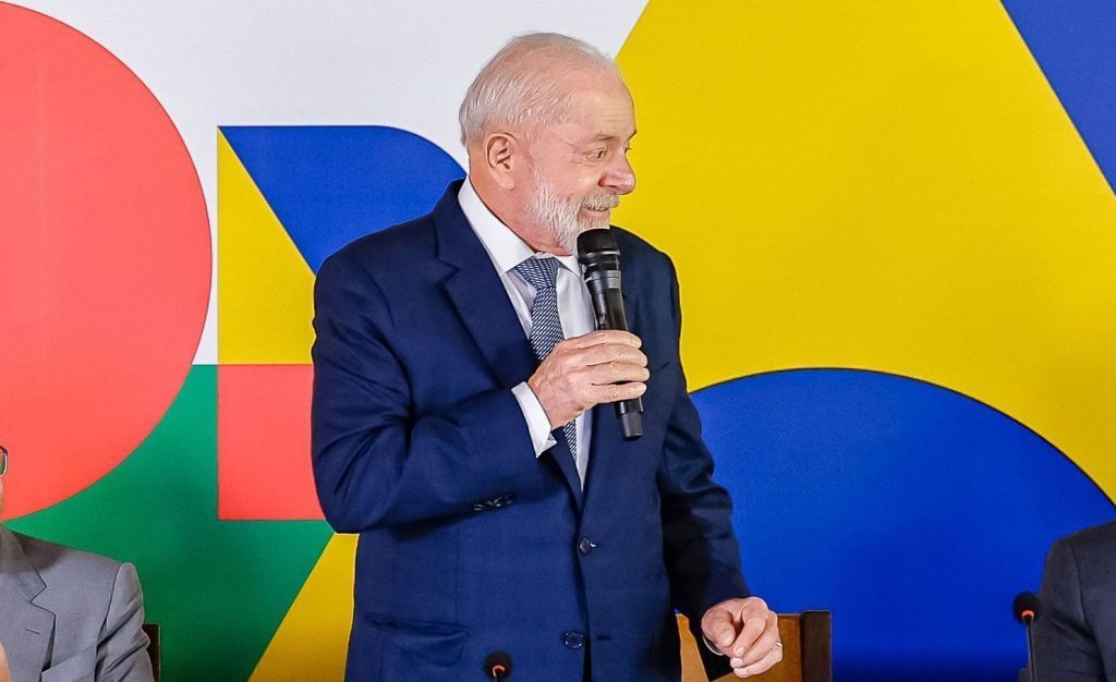 Lula Enviará Projetos Prioritários ao Congresso em Breve