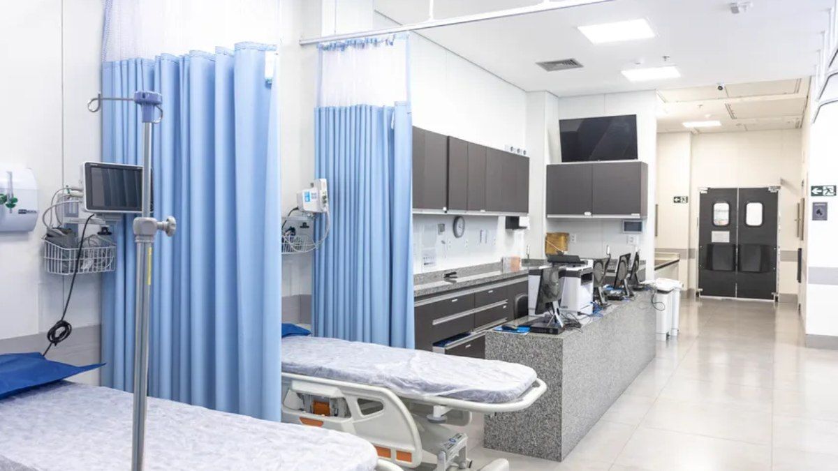 Mulher Foge de Hospital Após Cirurgia Estética em BH