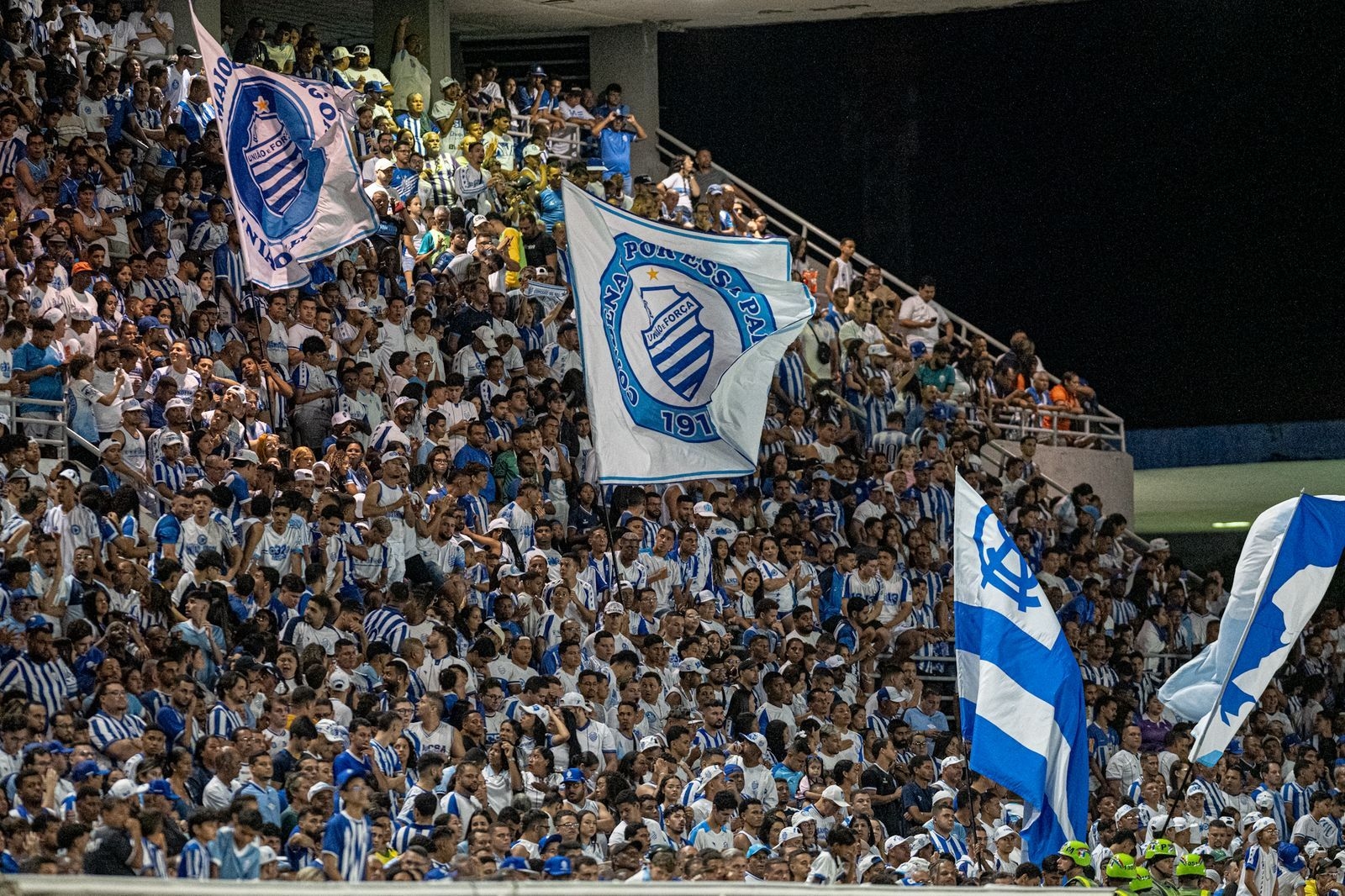 CSA empata com Ituano em jogo decisivo pela Série C, frustração da torcida no Estádio Rei Pelé. Reprodução: Paulo Chancey Junior