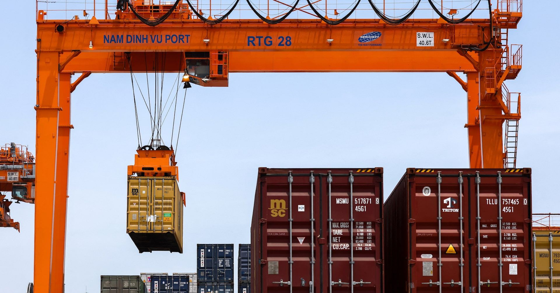 Ministério do Comércio do Vietnã combate transbordo ilegal para evitar tarifas dos EUA. Reprodução: Reuters