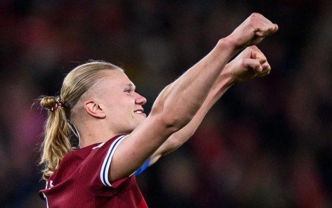 Haaland celebra gol na vitória da Noruega sobre Israel; recorde de gols em 46 partidas. Reprodução: Retorno do item 11