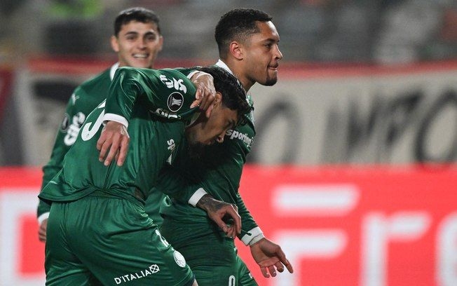 Vitor Roque brilha em campo e ajuda Palmeiras a assegurar vantagem na Libertadores. Reprodução: Esporte IG