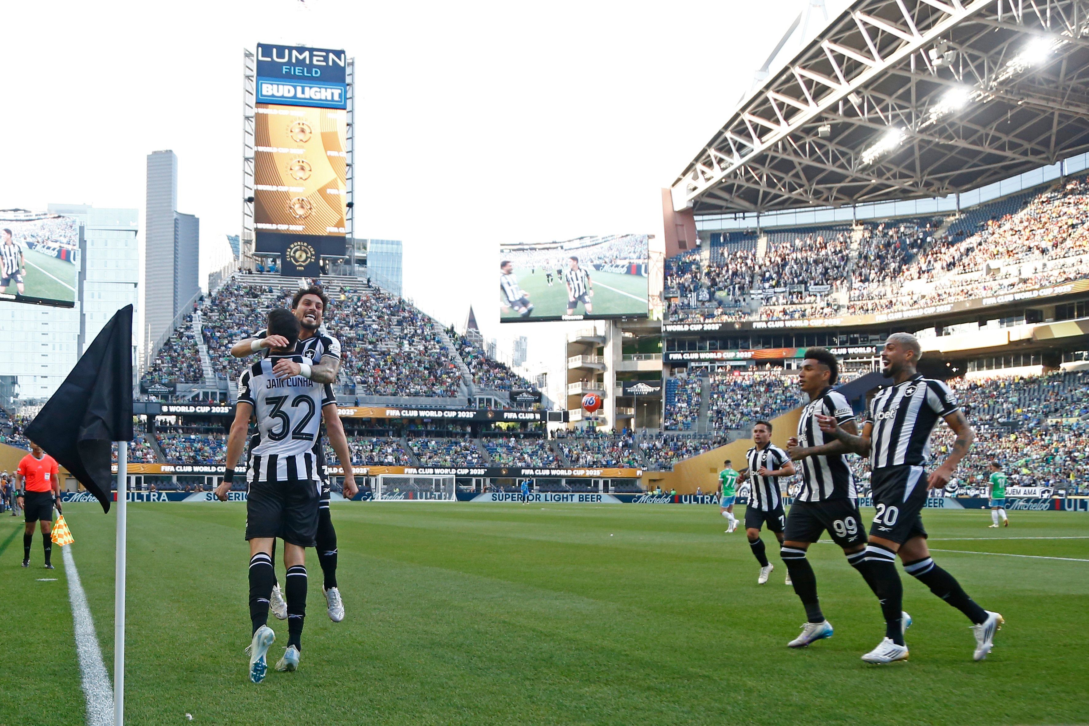 Botafogo vence Seattle Sounders por 2 a 1 na estreia da Copa do Mundo de Clubes. Reprodução: Globo