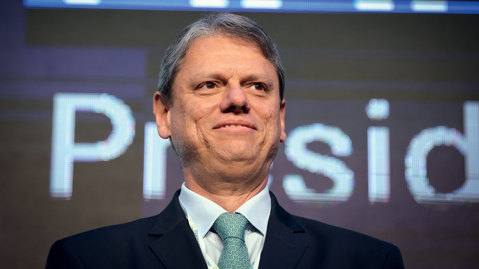 Tarcísio de Freitas em destaque, possível nome da direita para 2026. Reprodução: Veja