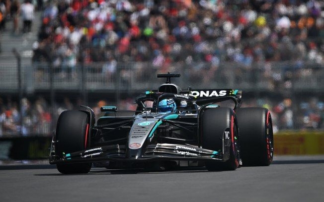 George Russell celebra a pole-position no GP do Canadá. Reprodução: ig.com.br